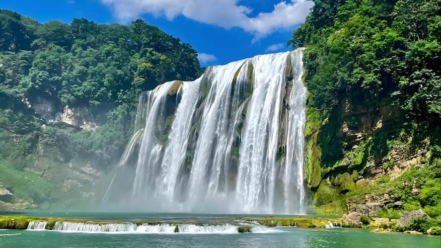 Experience Guizhou’s Natural Wonders and Vibrant Miao Traditions